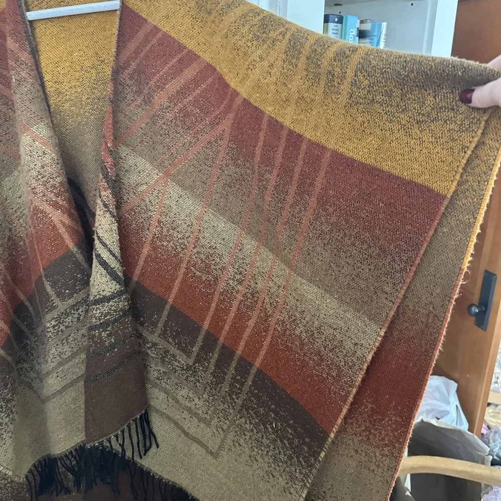 Women's Brown Plaid Winter Shawl‎ Poncho One Size Made In France